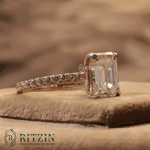 Lab Grown Diamond Round Cut <b>Solitaire</b> Engagement <b>Ring</b> with Sterling <b>Silver</b> Prong Setting for Women - Product Image 2