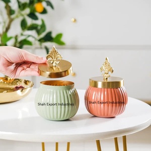 Tarro de vela de Metal de diseño impresionante con tapa de diseñador, para el hogar Decoración de mesa, tarros de vela de lujo de hierro multicolor - Product Image 6