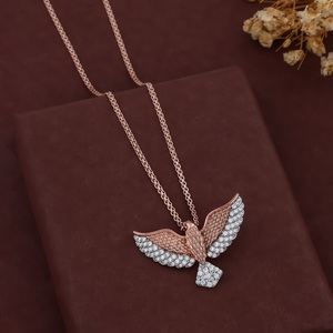 Colgante de Plata 925 con Moissanita, Hecho a Mano, de Lujo, con Forma Única y Acabado Liso, para Regalo Premium y Uso Diario - Product Image 2