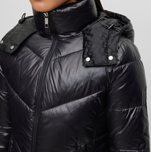 Chaqueta Acolchada de Algodón con Bordado Teñido, Cálida, Impermeable y Transpirable para Mujer, Nueva Colección Invierno 2026 - Product Image 5