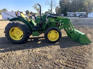 Tracteur agricole utilitaire JD 5075E en excellent état à vendre - Product Image 6