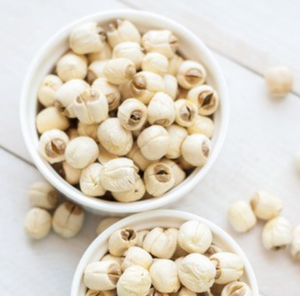 Noix de Lotus séchées de haute qualité Origine du Vietnam Matériau naturel pur pour soupe et plats sucrés - Product Image 3