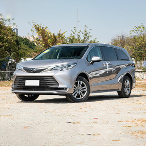 Toyota Sienna MPV Híbrido Enchufable Usado 2023, Auto Usado con Caja de Cambios Automática, Asientos de Cuero, Cámara Trasera Oscura - Product Image 1