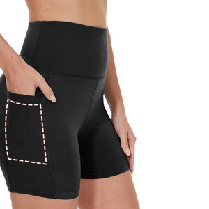 กางเกงขาสั้นสีดำสำหรับผู้หญิงกางเกงจ็อกเกอร์วิ่งเล่นโยคะโพลีเอสเตอร์ - Product Image 2