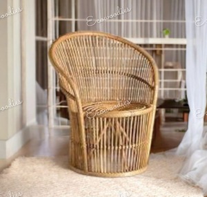 Chaise de salon en bambou, design élégant et écologique, fabriquée à la main, fauteuil en rotin durable pour l'intérieur et l'extérieur - Product Image 2