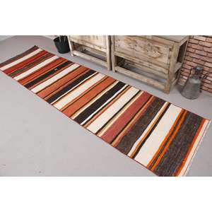 Tapis turc Kilim marron vintage style sud-ouest 2,6x9,8 pi (78x298 cm) - Product Image 1