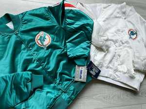 Veste universitaire en soie personnalisée à broder, veste de baseball varsity, veste bomber en satin pour homme, 2026 - Product Image 3