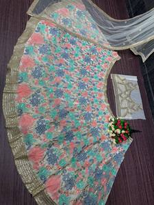 Dernière Nouveauté : Lehenga Choli de Mariée en Soie Georgette pour Femme, avec Dupatta, pour Mariage, de Gujarat - FABZONE En Stock - Product Image 4