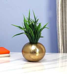 แจกันดอกไม้อลูมิเนียมขัดเงาด้วยมือสไตล์ศิลปะที่สมบูรณ์แบบสำหรับการตกแต่งบ้านด้วยสัมผัสอุตสาหกรรมที่ทันสมัย - Product Image 4