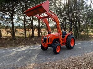 Nouveau 46hp Kubota L4600 4x4 Tracteurs agricoles à roues motrices Chargeuse frontale Machines agricoles à vendre - Product Image 5