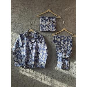 Ensemble de pyjama en coton à imprimé floral de Jaipur, style bohème, vêtements décontractés pour la maison avec taille élastique et fermeture à boutons, tailles XS à 3XL pour l'été - Product Image 1