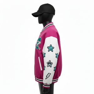 Veste universitaire pour femmes, mélange de laine de qualité supérieure, corps magenta, manches blanches, panneaux en tricot côtelé, broderie de logo personnalisé, vestes universitaires pour femmes - Product Image 3