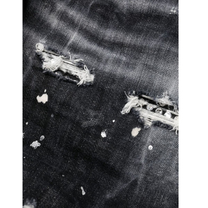 Pantalones vaqueros ajustados para hombre con cierre de botón y Mosca de pierna recta rasgados de algodón de color negro para hombre con 5 bolsillos y pinturas OEM - Product Image 3