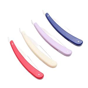 Tijeras de Corte de Pelo de Acero Inoxidable Premium Negras Clásicas de HASIBI NAQIBI SURGICAL CORPORATION para Uso Profesional en Salón de Belleza - Product Image 3