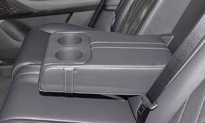 Changan Uni-K PHEV 2026, SUV intermédiaire, batterie 28,4 kWh, autonomie 135 km, Changan Uni-K économique, voiture familiale très vendue, fabriquée en Chine - Product Image 5