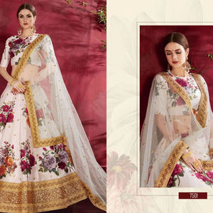 Diseñador de mujer de seda suave satén lentejuelas estampado floral patrón de encaje hasta el suelo imperio Lehenga Choli para bodas especiales - Product Image 1