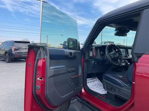 Neuf / Occasion 2025 FORD BRONCO RAPTOR 3.2L V6 Caméra arrière 360° Capacité de charge 31-40T Émissions Diesel / Essence Automatique À VENDRE - Product Image 3