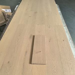 Parquet en chêne australien de luxe pour intérieur, lisse, naturel, à larges lames, 12 mm, imperméable, en bois d'ingénierie - Product Image 2