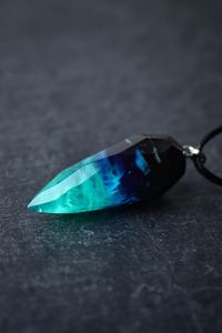 High Quality Handmade Resin Necklace Indian Fashion Jewelry for Ladies Girls Exclusive Promotion Christian Symbol Natural Model - Product Image 2