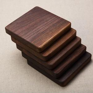 Alfombrilla y almohadillas cuadradas de madera de nogal Natural de estilo clásico, posavasos para té y café con soportes para utensilios de cocina, alfombrilla para servir bebidas - Product Image 2