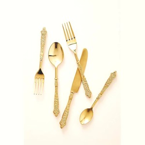 Cubiertos de acero inoxidable con acabado chapado en oro con mango de 2 colores, cubiertos aptos para lavavajillas para uso doméstico en Hotel, juego de 5 uds. - Product Image 3