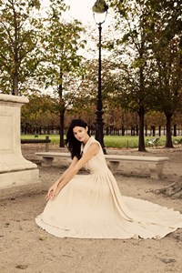 Robe mi-longue vintage classique à manches longues taille haute imprimée couleur avec col rabattu fête de plage occidentale portant une belle tenue - Product Image 4