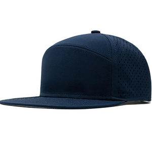 Compre al por mayor gorras trucker personalizadas de alta calidad, impermeables, de 5 paneles, con orificios cortados a láser y visera plana. - Product Image 3