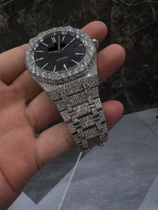 นาฬิกาข้อมือผู้ชายสุดหรูขนาด41มม. สไตล์ฮิปฮอปประดับเพชรเม็ดกลมแบบแอนะล็อกสำหรับกีฬาโบราณ - Product Image 3