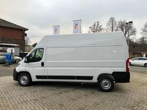 Nouveau Toyota Proace (Verso) L2 2024, boîte manuelle, transmission diesel, 3 places - Product Image 2