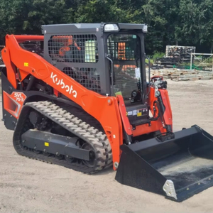 Chargeuse compacte Kubota SVL75-3, équipement lourd compact, hydraulique à haut débit, état neuf, moteur de chenille, boîte de vitesses, 4 ans - Product Image 1