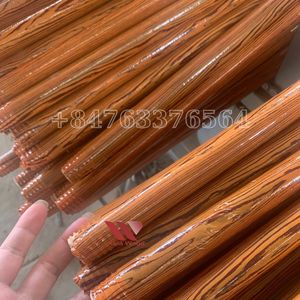 Manche de balai en bois d'eucalyptus droit de haute qualité couleur café PVC 120x2.2cm vente chaude au Vietnam usine avec des prix bon marché - Product Image 4