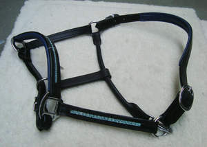 Equipo de caballo acolchado suave anatómico de cuero equino de primera calidad, hebilla de latón Halter estable de muesca superior, diamantes de imitación, marca NIDA - Product Image 2