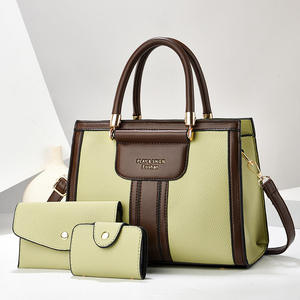 Vente en gros de 3 pièces ensemble de sacs en cuir pour femmes sacs à bandoulière de créateur fourre-tout grande capacité sac à main pour femmes - Product Image 3