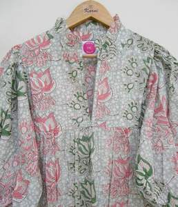 Diseño de estilo único Venta caliente rayón sólido A-line mini vestido Maxi con diseño floral para mujeres que usan usos por el exportador indio - Product Image 4