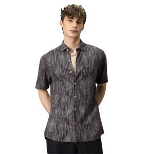 เสื้อเชิ้ตสีชมพูลายแถบสีซีดสำหรับผู้ชายเสื้อเชิ้ตลำลองใส่สบายน้ำหนักเบาเหมาะสำหรับฤดูร้อนหรือตอนเย็น - Product Image 4