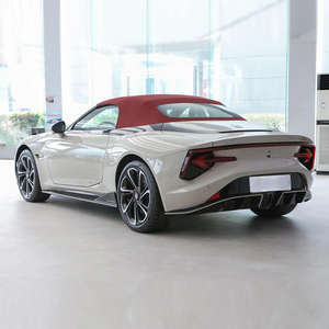 Sedán Compacto de Lujo Usado Verificado Estilo E-Pace 2025 Clase P250 con Sistema Híbrido Ligero de 48V, Asientos de Cuero Automáticos y Techo Panorámico 360 - Product Image 5