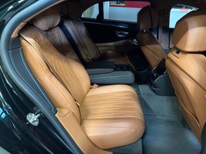 Bentley Flying Spur V8 AWD 2022, Listo para Enviar - Product Image 3