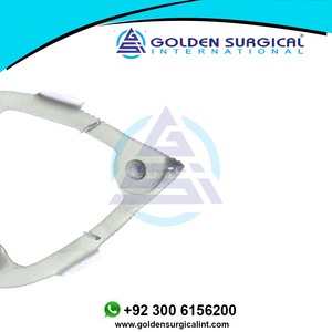 El retractor de tapa quirúrgica Tennant se puede sujetar para cubrir con sutura o banda elástica Par de instrumentos de microcirugía - Product Image 5