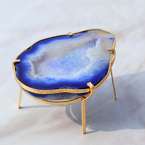 Idées de cadeaux pour la maison à la mode véritable cristal bleu royal géode druzy finition brossée présentoir en laiton plaqué or fournitures décoratives - Product Image 2