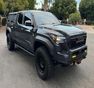 Tacoma Trailhunter DoubleCab 4×4 Tubo Hybride 4 Cylindres Tout-Terrain 2024 - Product Image 1