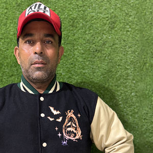 Veste coupe-vent en chenille avec logo personnalisé et patch brodé sur le devant pour hommes et garçons - Style baseball surdimensionné - Product Image 3