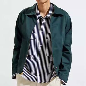 Chaqueta de Trabajo de Mezclilla Lavada Vintage, Estilo Bomber, con Cremallera Completa, Bordada y de Diseño Personalizado para Hombre - Product Image 2