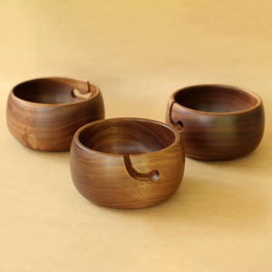 Cuencos de soporte de lana de madera de último diseño, cuenco de almacenamiento de hilo de madera natural, conjunto de accesorios de ganchillo para tejer - Product Image 1