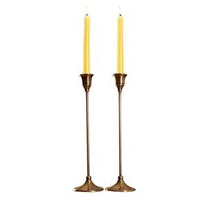 Limited Edition Triple <b>Candle</b> Holder for Wedding Party Table Display and Luxury Warm Illumination - Product Image 4