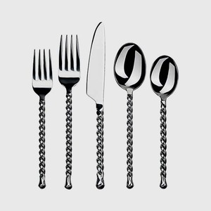 Juego de cubiertos de acero inoxidable con mango de resina negra Juego de cubiertos portátil de estilo moderno Juego de cubiertos para el hogar - Product Image 4