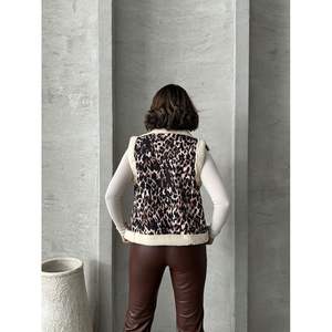 Chalecos y Chaquetas de Felpa para Mujer al por Mayor - Product Image 5