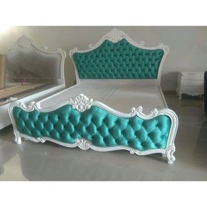 เตียงหลุยส์สไตล์ฝรั่งเศสคลาสสิกสีขาวดูโก้มะฮอกกานี32 "คุณสมบัติแกะสลักด้วยมือไม้เนื้อแข็ง - Product Image 1