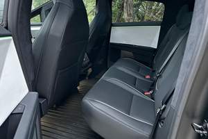 Oferta Especial 2024 Cybertruck CyberBeast Tri-Motor en Venta, Precio de Subasta para Distribuidores - Product Image 5