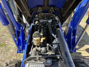 รถแทรกเตอร์ LOVOL TB-2 60 แรงม้า มือสอง สภาพดี พร้อมห้องโดยสาร เกียร์ 4 ล้อ ขับเคลื่อน 4 ล้อ พร้อมที่ตัก 4in1 - Product Image 5