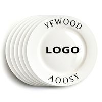 Assiette ronde blanche en porcelaine fine (42 %), assiettes de restaurant haut de gamme avec logo personnalisé